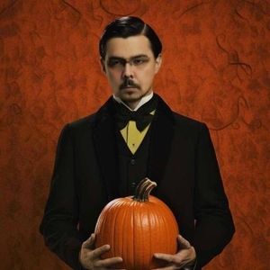 Meet your Posher, Adrian